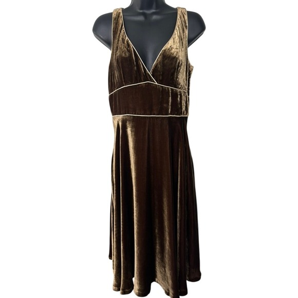 Zara Woman Dresses & Skirts - Zara Woman Velvet‎ Midi Dress Sz M Fairy Grunge Whimsygoth Jewel Tones Autumn